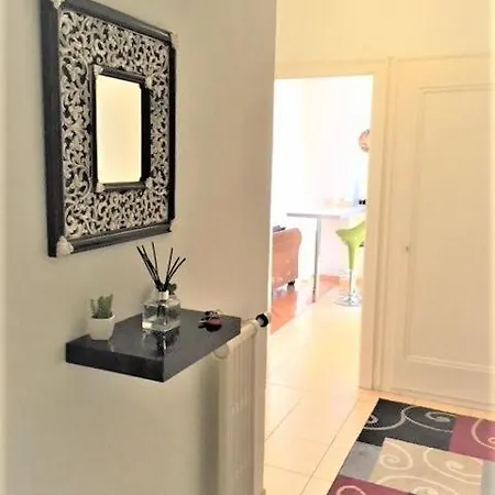 Lejlighed 9 Minutes From Train Statio